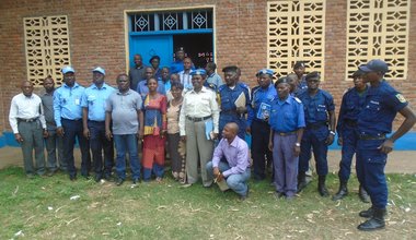 En vue du démarrage imminent de la SOLIUV, la Police Monusco sensibilise les autorités locales d’Uvira sur ce concept nouveau