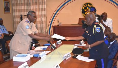 Commissaire général adjoint de la Police nationale congolaise Bengama Celestin : « La vulgarisation des textes légaux et règlementaires de la Police nationale congolaise a amélioré le comportement de nos hommes »