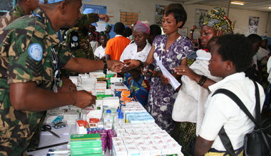 Soins médicaux et soutien scolaire : Les casques bleus de la MONUSCO au secours des populations vulnérables des quartiers nord de Goma
