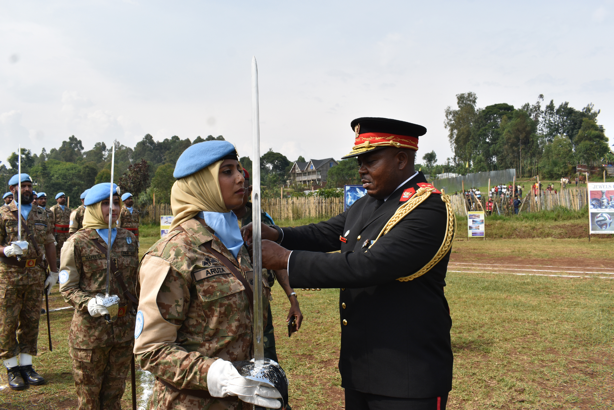 Pak Woman Army Sex - The first-ever female Pakistani UN peacekeeping team receives UN medals |  MONUSCO