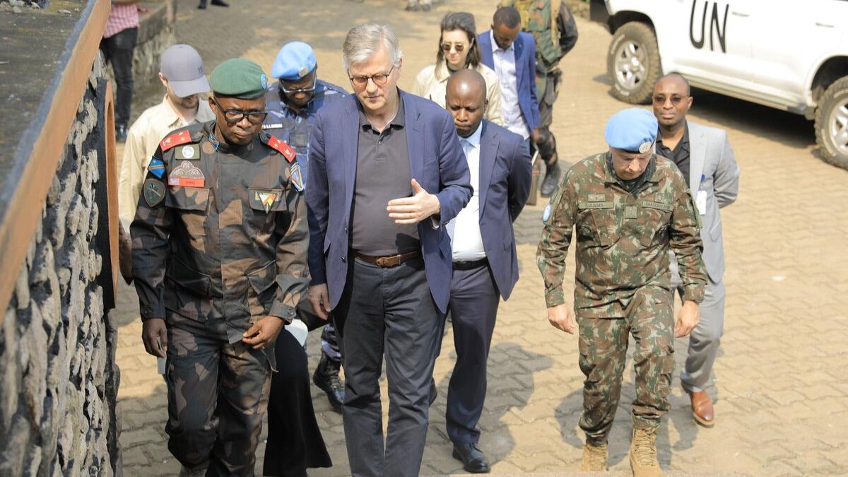 Au cours de son séjour à Beni, le chef des opérations de maintien de la paix de l'ONU, Jean-Pierre Lacroix, a rencontré le gouverneur militaire de la province du Nord-Kivu, le général-major Évariste Somo Kakule. Tous deux ont évoqué la gravité de la situation sécuritaire.