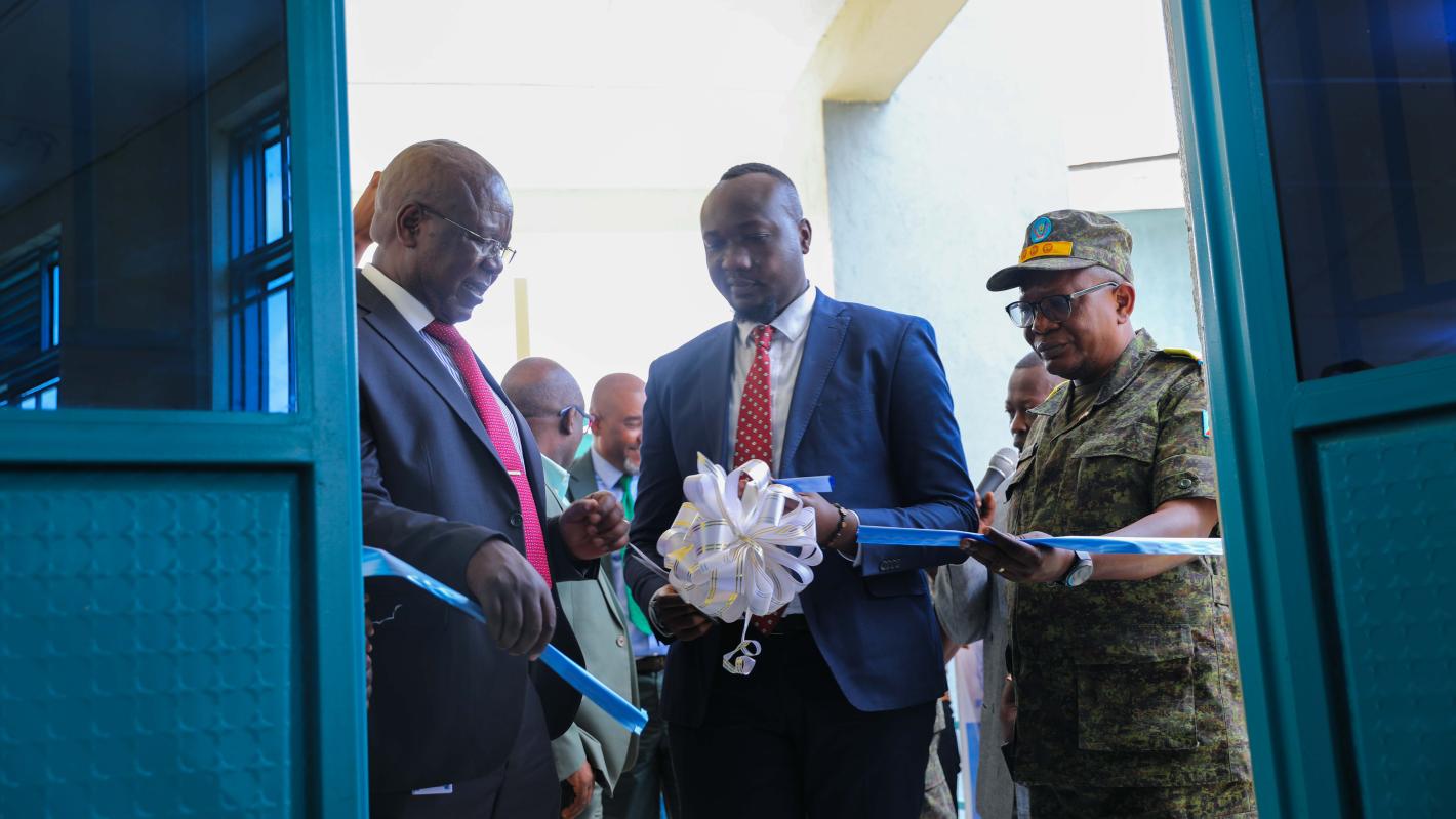 The building includes a technical room dedicated to digital investigations and the digital analysis of physical traces and clues used to reconstruct the sequence of events. Photo MONUSCO ©Didier Vignon Dossou-Gbakon
