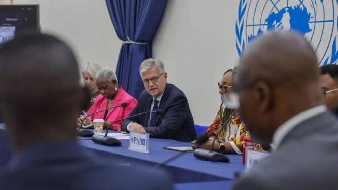 Jean-Pierre Lacroix rencontre des opposants politiques congolais à Kinshasa