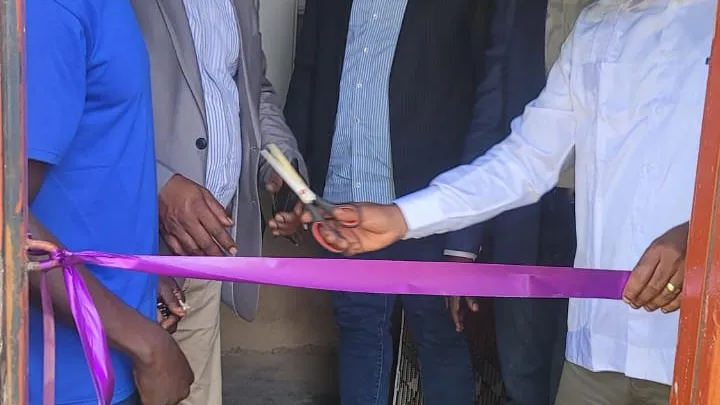 Local radio stations play a key role in disseminating reliable information and raising awareness among the population, often in several local languages.