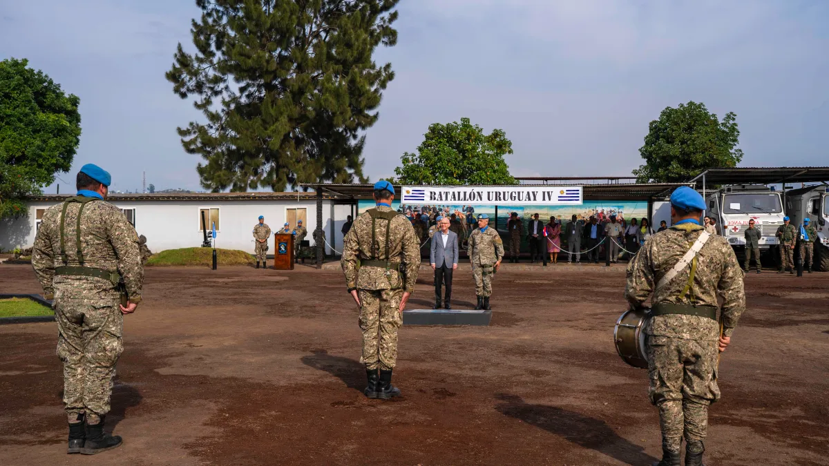 Mr. Swan made a particular point of congratulating Sergeant Matias Reyes, currently deployed with MONUSCO, who was one of the two recipients of the prestigious Mbaye Diagne Medal, awarded on 5 June at United Nations Headquarters in New York.