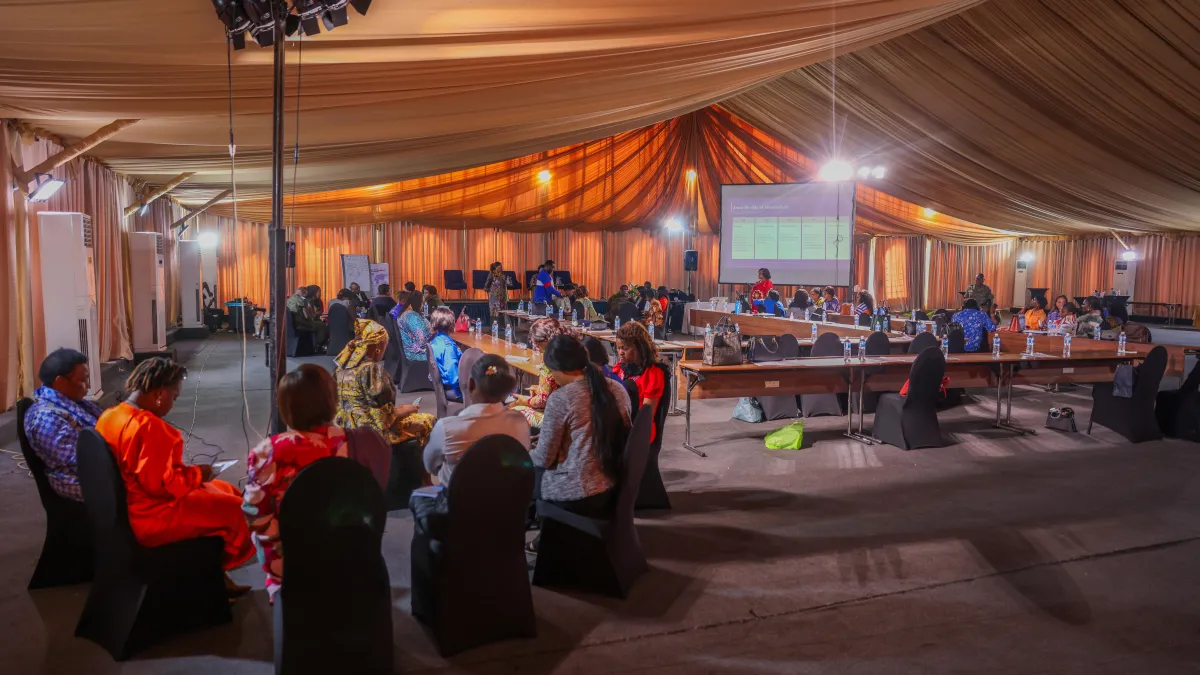 The objective of this immersion is clear: to equip the women of the Advisory Group with the necessary tools to translate harsh field realities and early warnings into concrete, sharp, and actionable policy recommendations for high-level decision-makers.