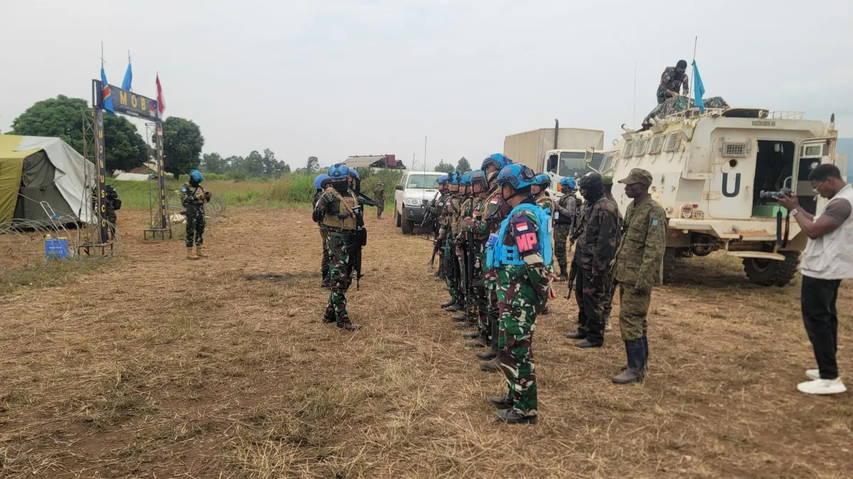 In Nyakunde, Ituri, MONUSCO patrols are helping restore communities' confidence and revive the Ebola response. Health authorities are calling for a sustained presence to protect communities and ensure continuity of care.