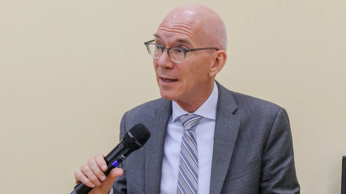Cette consultation s’inscrit dans le prolongement de la réunion selon la formule Arria du 13 juillet 2026 et du débat public de haut niveau organisé le 22 juillet 2026 au Conseil de sécurité des Nations Unies, sous la présidence de la République démocratique du Congo (RDC)