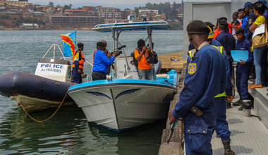 La Police des Frontières de Bukavu et Uvira, équipée de deux bateaux