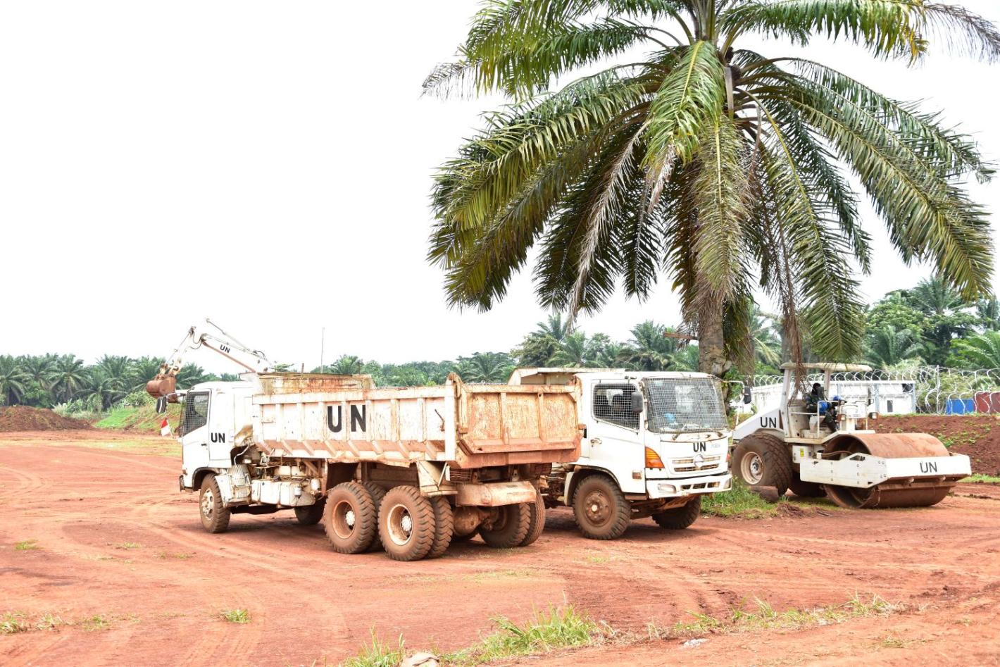 Currently two kilometers long, the runway at Beni Airport will eventually be extended to 3,300 meters. 