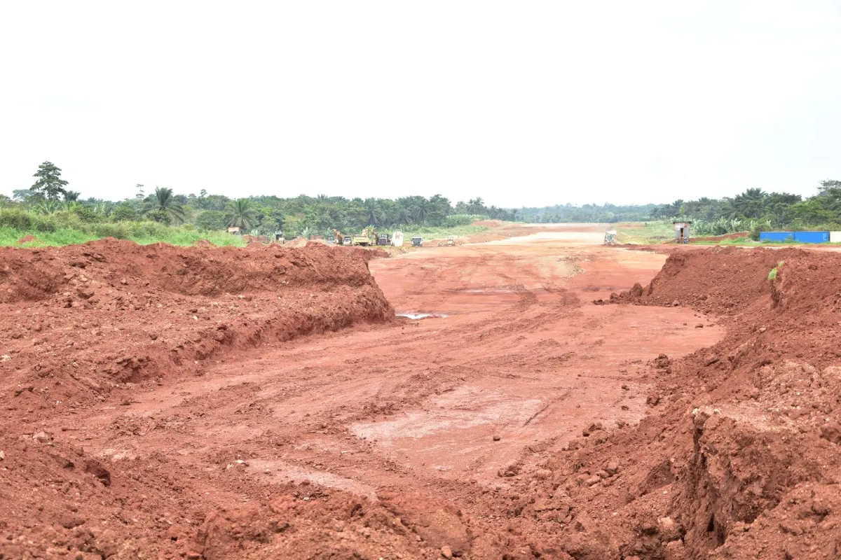 Currently two kilometers long, the runway at Beni Airport will eventually be extended to 3,300 meters.