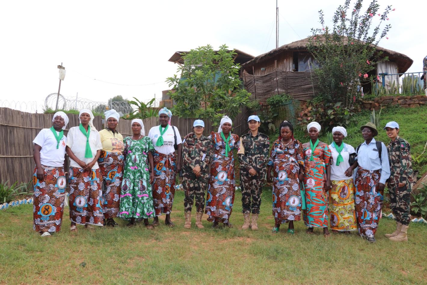 Pour la célébration de la Journée internationale des femmes, des policières de la MONUSCO ont participé à une marche en faveur de la paix, aux côtés de plus d’un millier de femmes congolaises.
