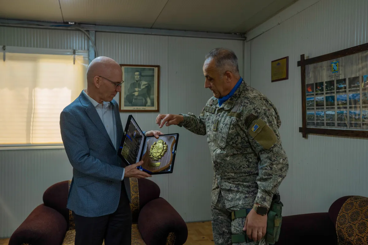 Mr. Swan made a particular point of congratulating Sergeant Matias Reyes, currently deployed with MONUSCO, who was one of the two recipients of the prestigious Mbaye Diagne Medal, awarded on 5 June at United Nations Headquarters in New York.