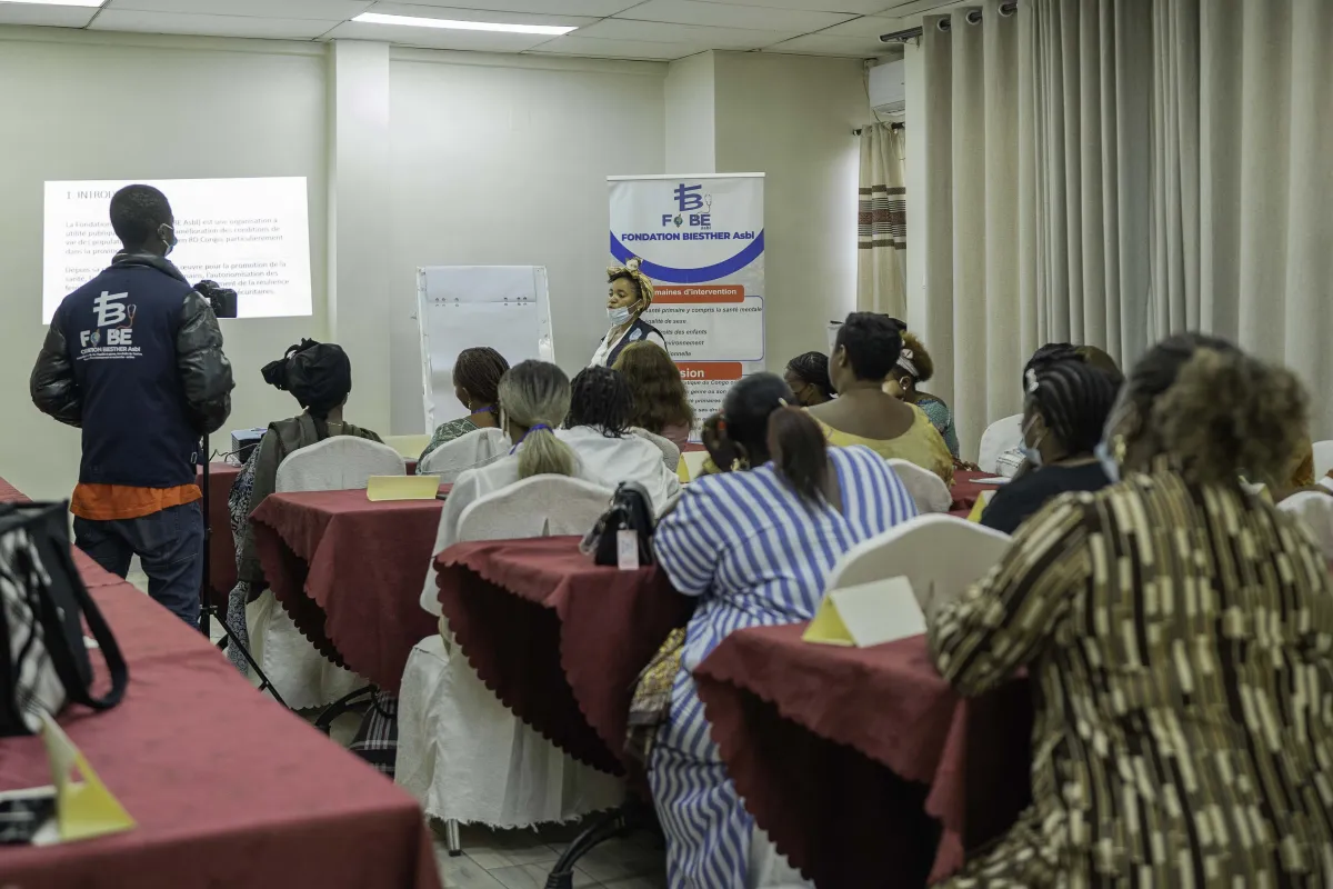 Le bureau Conduite et Discipline (CDT) est chargé de la gestion de toutes les questions liées à la conduite et à la discipline au sein de la MONUSCO. Son action repose sur la stratégie des Nations Unies articulée autour de trois piliers : la prévention, l’application des normes et les mesures correctives.