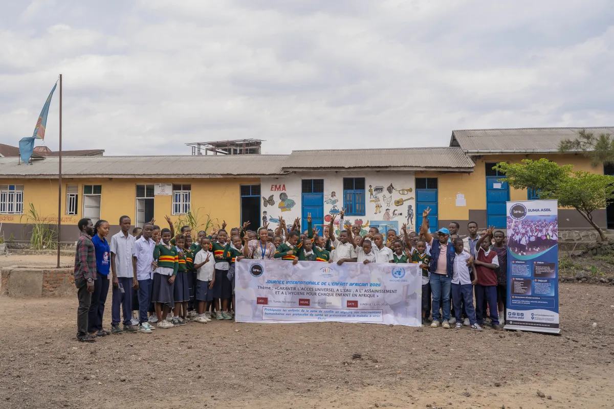 Le 16 juin à Goma des élèves ont été sensibilisés à leurs droits et aux mesures de prévention d Ebola lors d'une activité organisée avec la MONUSCO et l'OMS