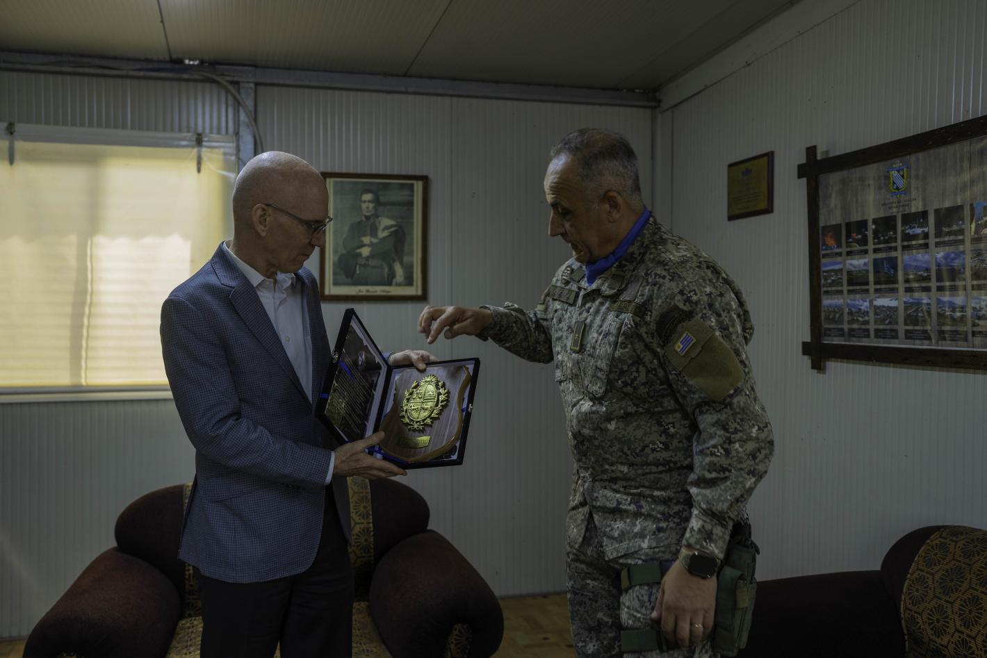 Mr. Swan made a particular point of congratulating Sergeant Matias Reyes, currently deployed with MONUSCO, who was one of the two recipients of the prestigious Mbaye Diagne Medal, awarded on 5 June at United Nations Headquarters in New York.