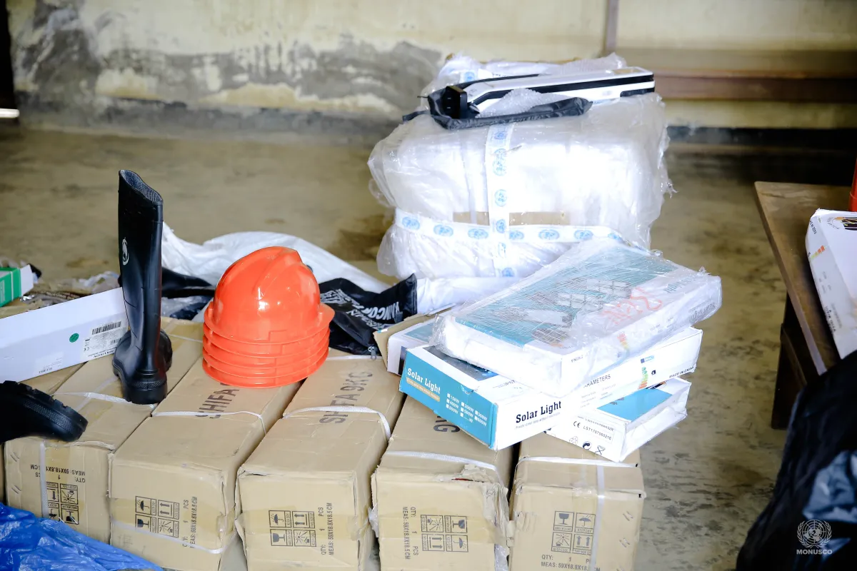 L’initiative vise à améliorer les normes de sécurité et de sûreté dans quatre établissements pénitentiaires prioritaires, à savoir les prisons de Ndolo et Makala à Kinshasa, ainsi que celles de Bunia (Ituri) et Beni (Nord-Kivu).