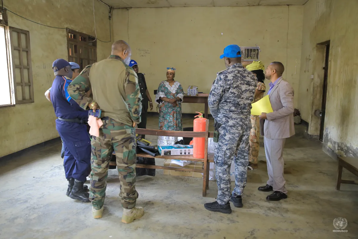 L’initiative vise à améliorer les normes de sécurité et de sûreté dans quatre établissements pénitentiaires prioritaires, à savoir les prisons de Ndolo et Makala à Kinshasa, ainsi que celles de Bunia (Ituri) et Beni (Nord-Kivu).