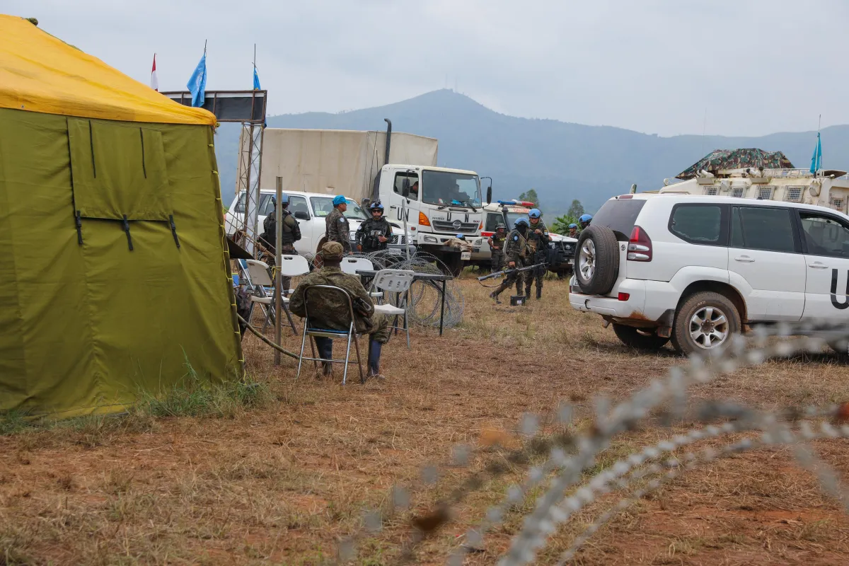 In Nyakunde, Ituri, MONUSCO patrols are helping restore communities' confidence and revive the Ebola response. Health authorities are calling for a sustained presence to protect communities and ensure continuity of care.
