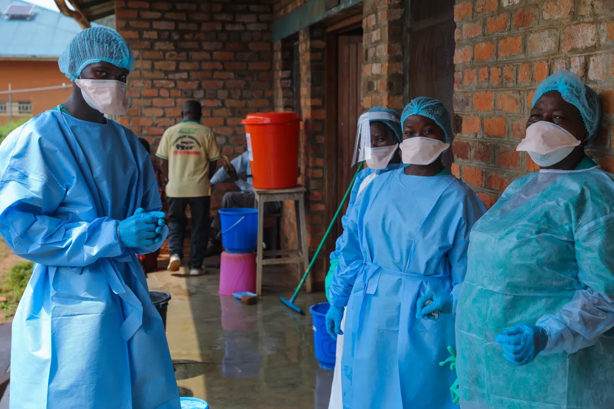 In Nyakunde, Ituri, MONUSCO patrols are helping restore communities' confidence and revive the Ebola response. Health authorities are calling for a sustained presence to protect communities and ensure continuity of care.