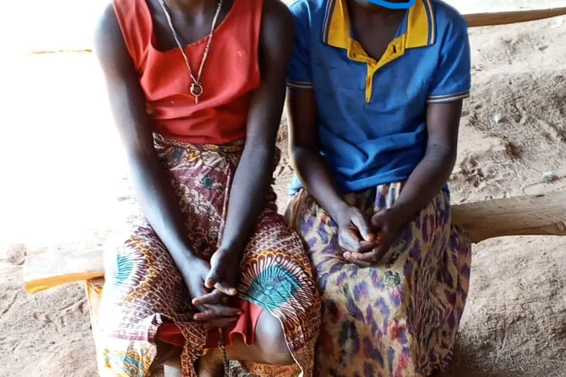 Following these consultations, the parties agreed that the two girls would be handed over to MONUSCO peacekeepers stationed in Rhoo, the locality closest to the area where they were being held.