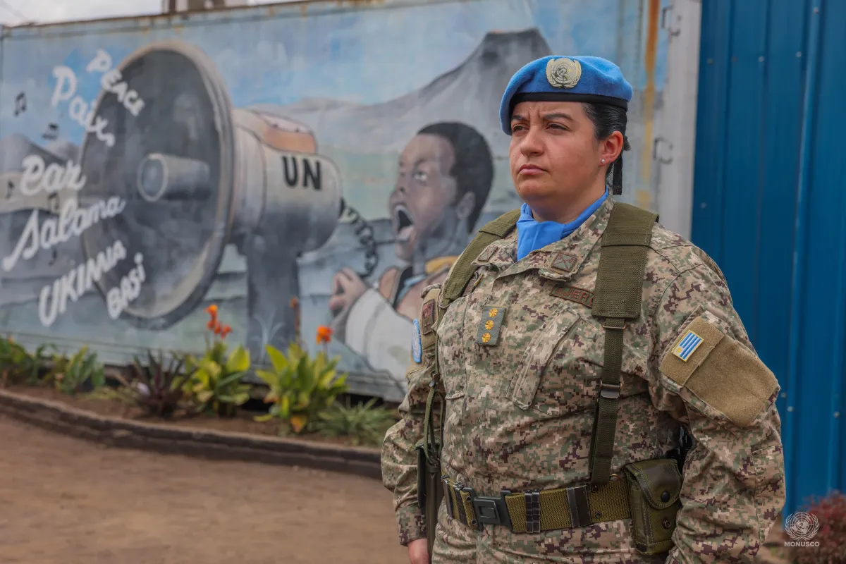 La cérémonie de Goma s’inscrit dans une histoire plus large : celle de 25 années d’engagement uruguayen dans les opérations de maintien de la paix des Nations Unies en Afrique.