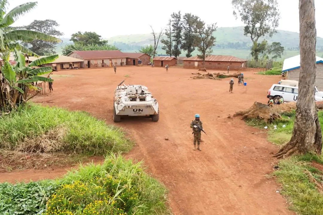 Chaque jour, des patrouilles conjointes sont organisées avec les FARDC autour des écoles et dans les secteurs les plus exposés aux attaques armées.