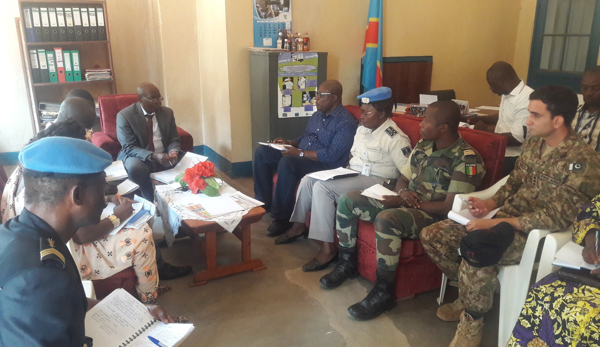 La MONUSCO et les autorités territoriales congolaises d’Uvira renforcent leur cadre d’échange d’informations en matière de sécurité.