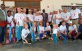 La MONUSCO remet des kits de protection à une trentaine des personnes atteintes d’albinisme