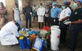 La police des Nations Unies aide à l’assainissement de la prison d’Uvira